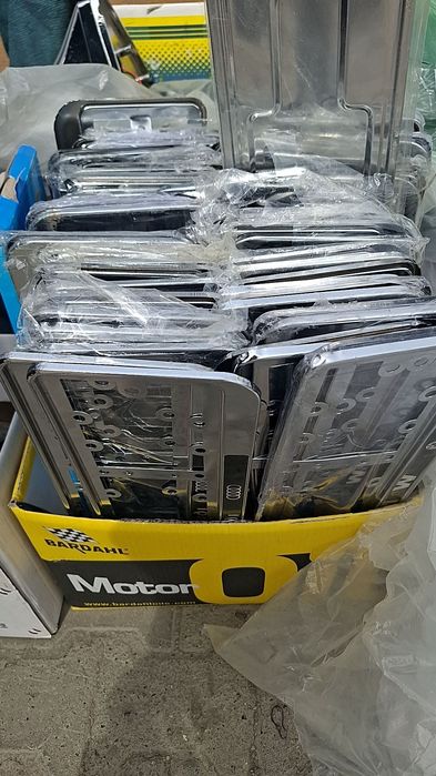 Продам под номера