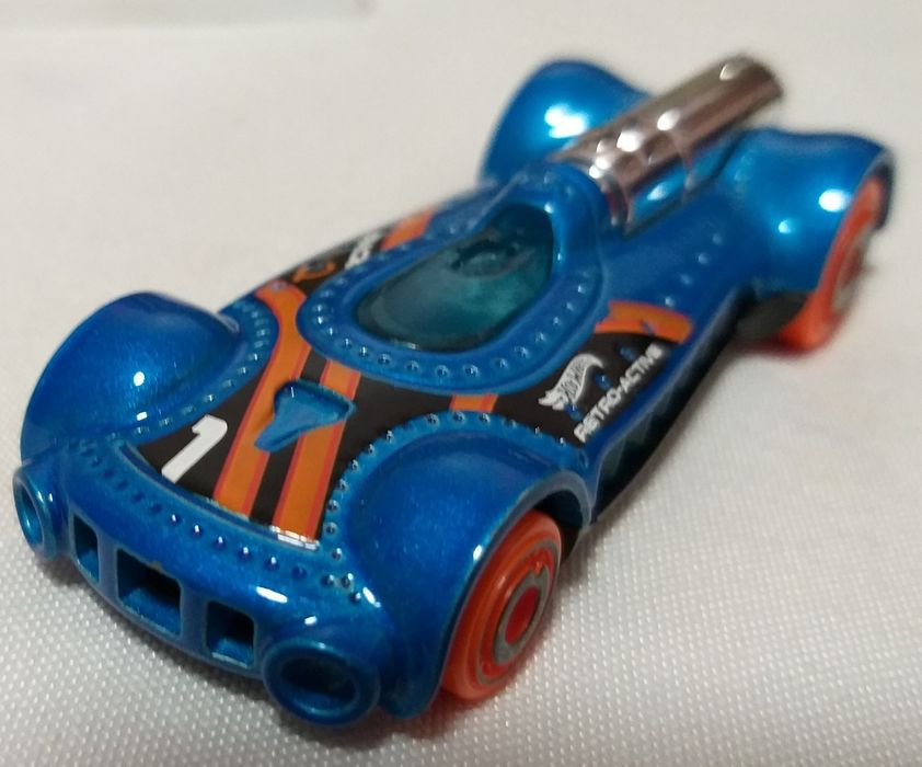 Машинки Hootwheels