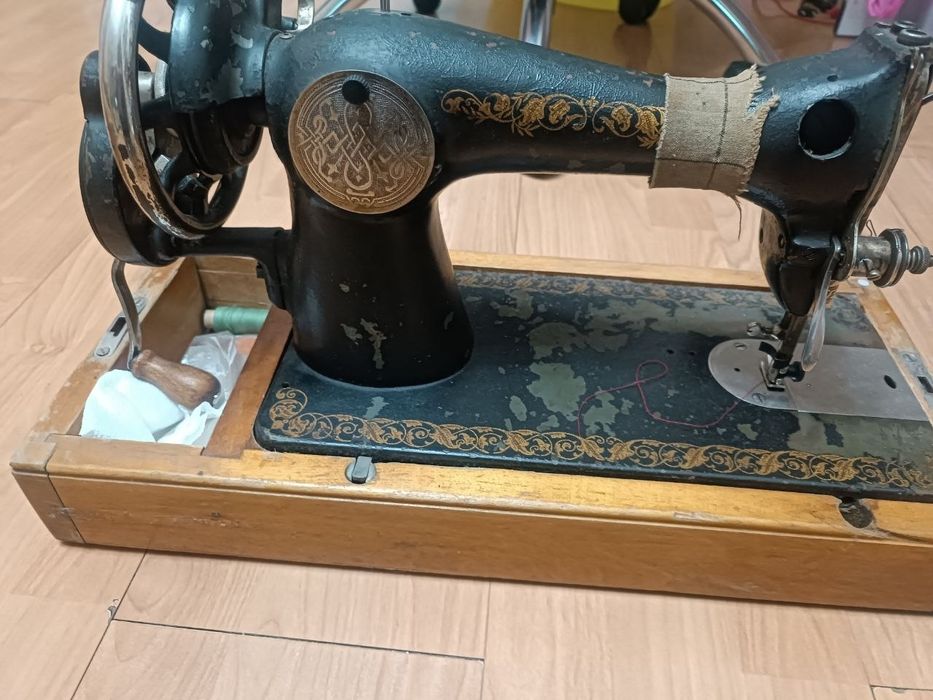 Советская швейная машинка