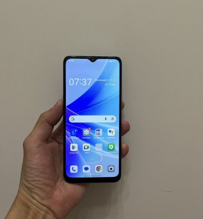 Срочно продам телефон