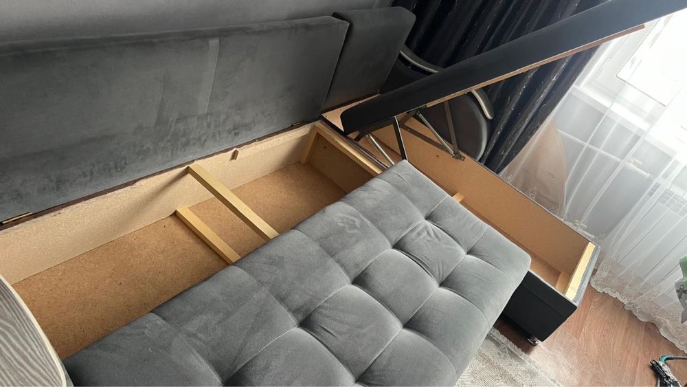 Продам диван в хорошем состоянии