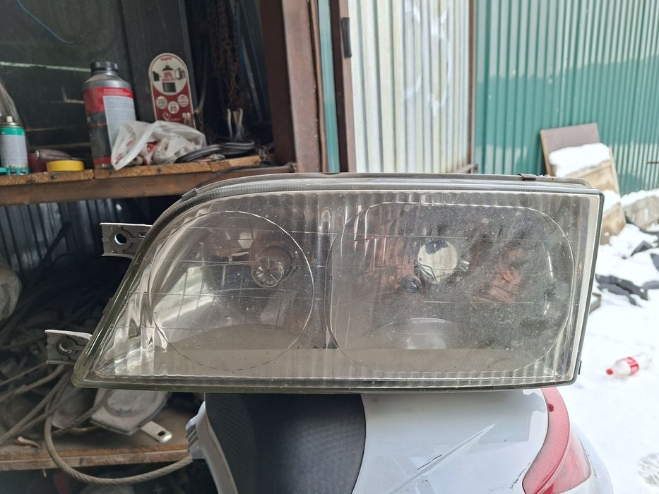 Фары на SsanYong Istana