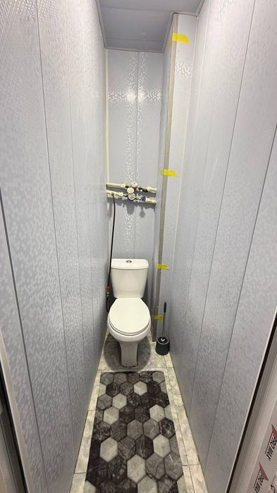 2-xonali 3qavat 54m2  gulliver,8мактаб олдида
5-qavatli panelni dom.
B