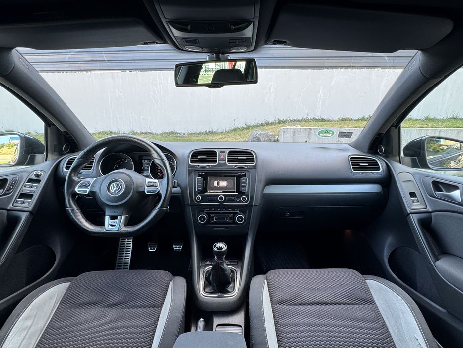 VOLKSWAGEN Golf 2011 — imagine 5