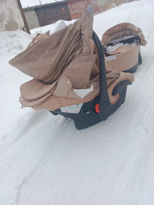 Коляска универсальная, детская