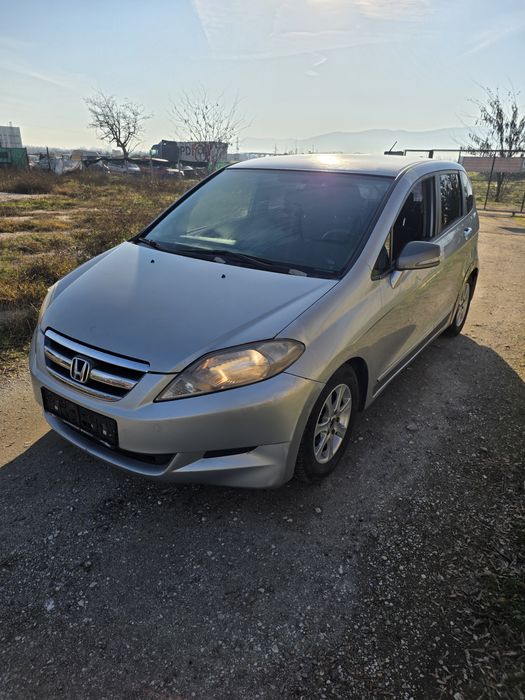 Хонда ФРВ,2.0 бензи,на ЧАСТИ