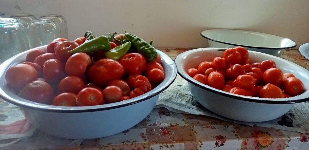 Домашний соленный огурцы, помидоры   продам