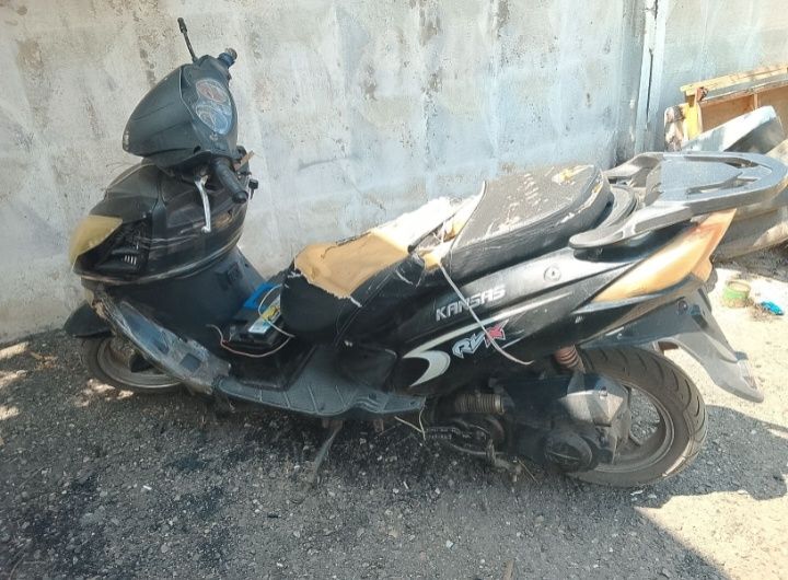 Продам Рейсер скутер 150
