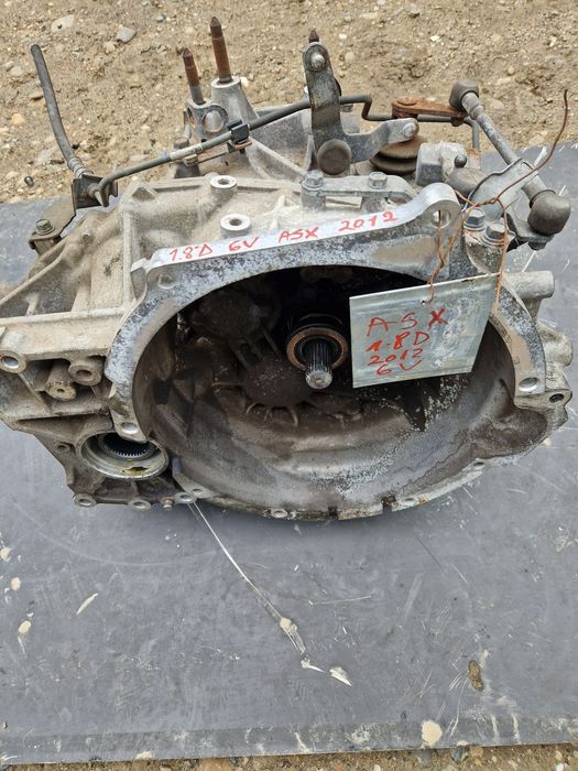 Cutie viteze Mitsubishi ASX 1.8 D 6V 2012