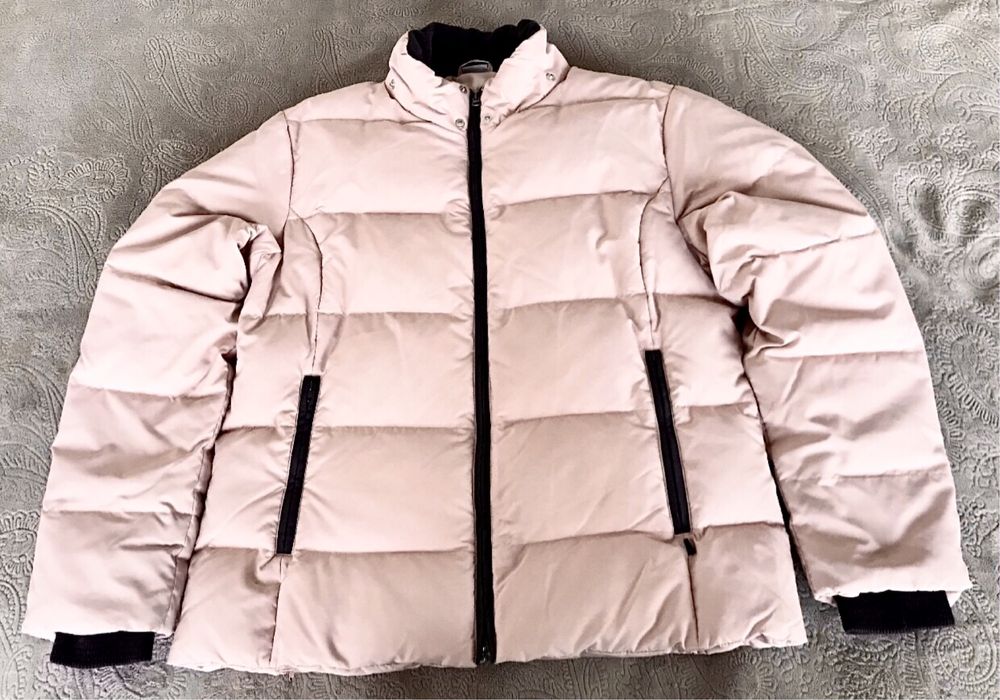 ASICS. Пепел от рози. Пролетна оферта до Великден!