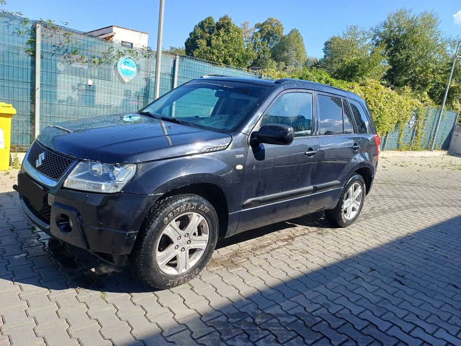 Vând Suzuki grand vitara