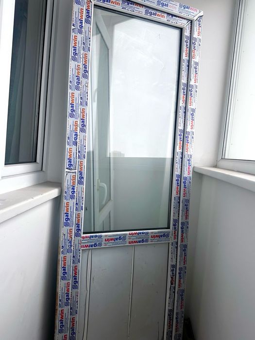 Балконные двери 2шт неиспользованные, демонтированные