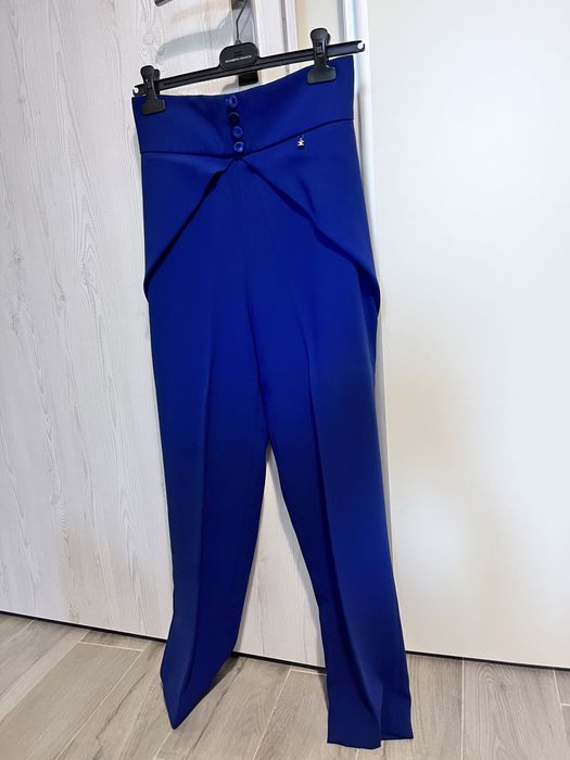 Elisabetta Franchi de la 1700 RON la 500 RON noi!