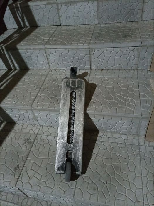 Самокат и дека срочно торг есть