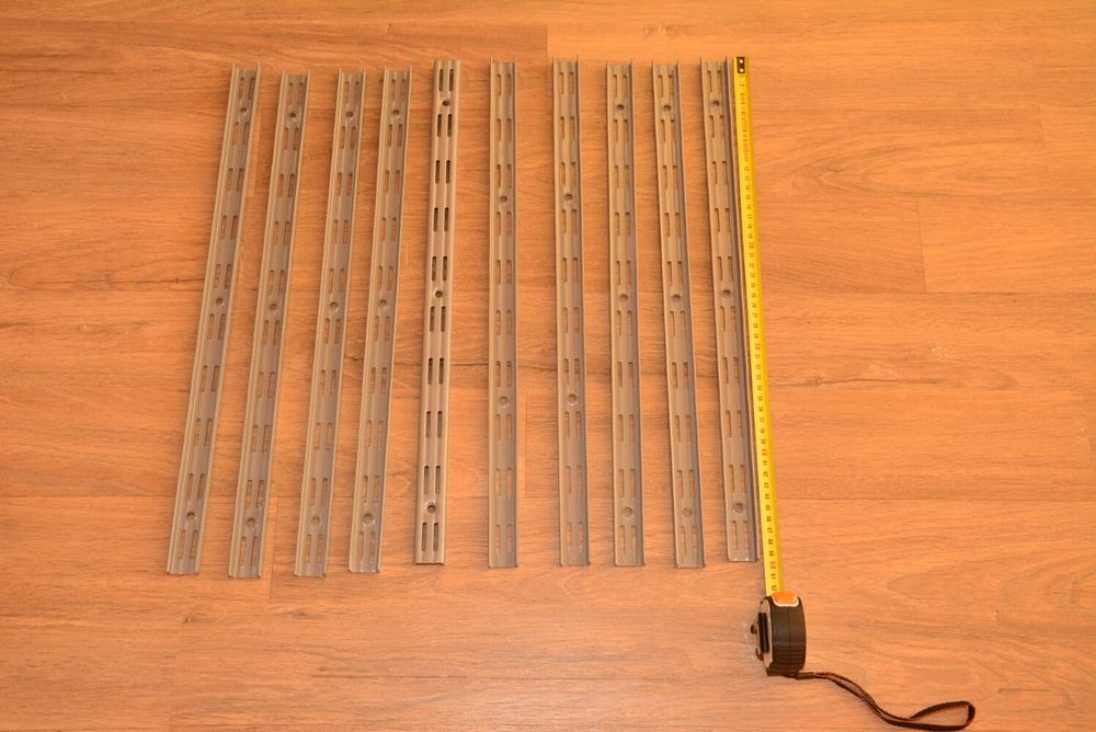 Corniere gaurite pentru rafturi