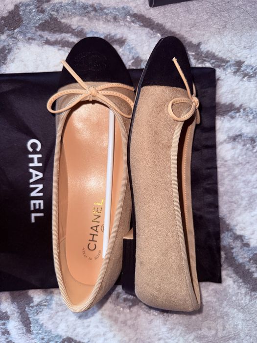Замшевые балетки chanel