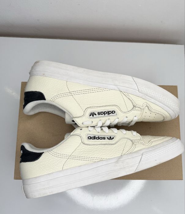 Adidas Continental Vulc (42) 27см. Сникърси