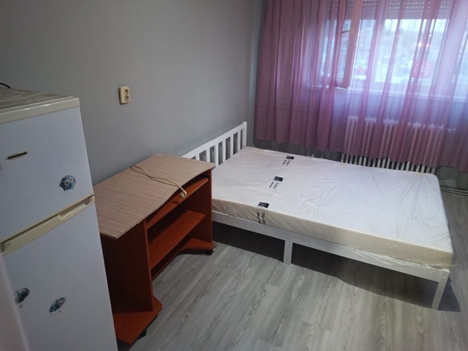 Dau in chirie garsoniera Oradea