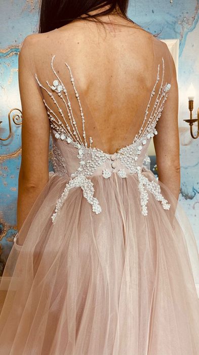 Vand rochie de mireasa