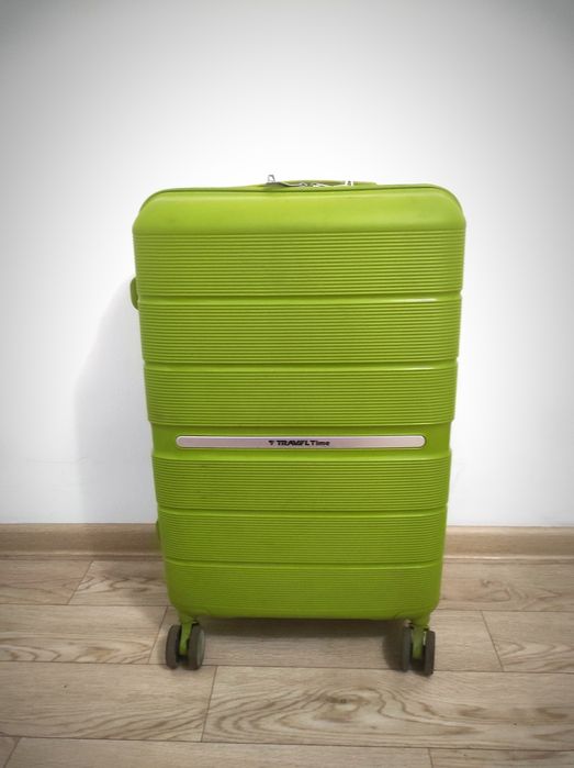 Чемодан полипропилен