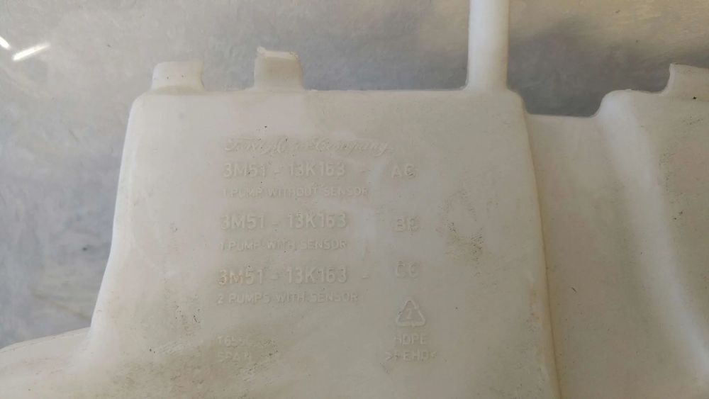 Vas lichid parbriz ford c max 3m5113k163