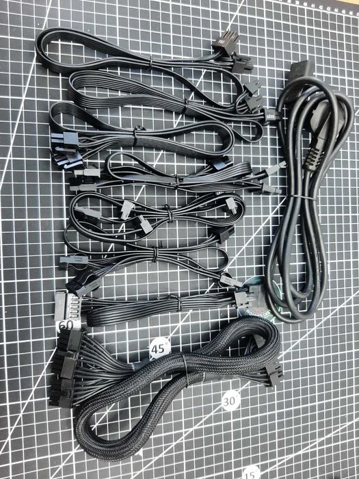 Sursa Seasonic 550W, FOCUS GX Series, 80 PLUS Gold, Full Modulara