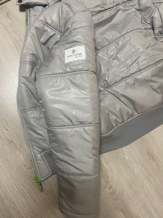 Geaca Skoda nouă cu eticheta