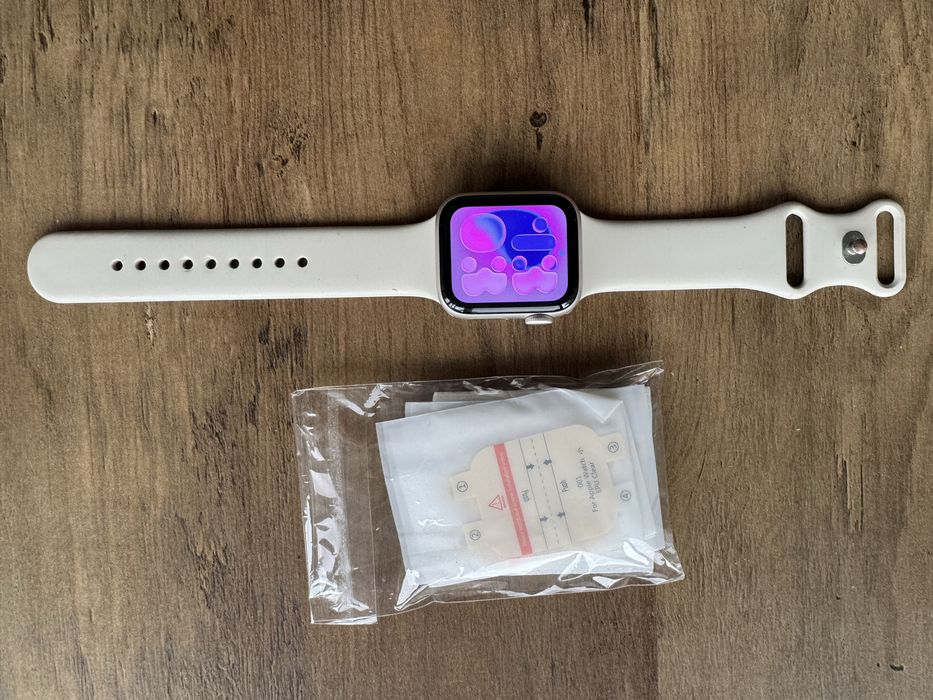 Apple Watch SE 2 40мм Cellular (мобилна мрежа с eSIM)