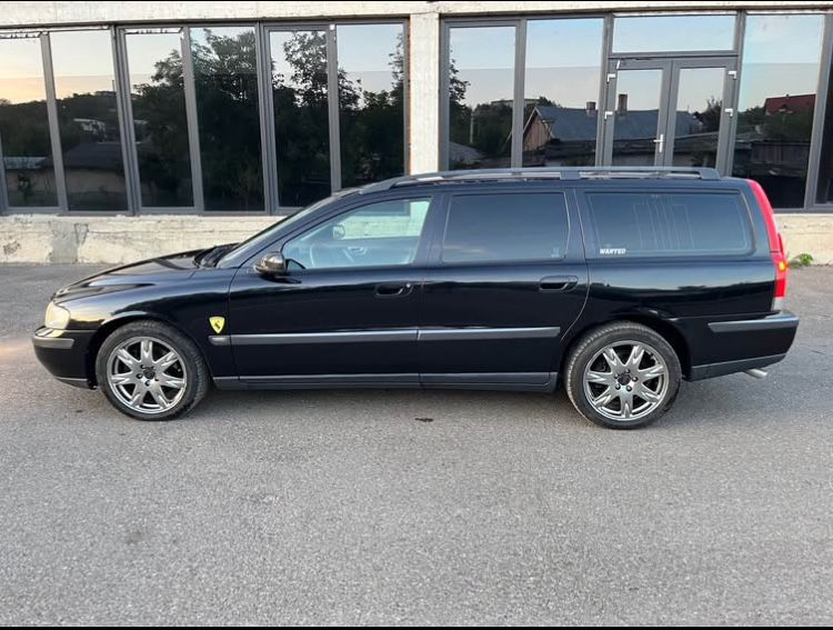 VOLVO V70 2004 — imagine 5