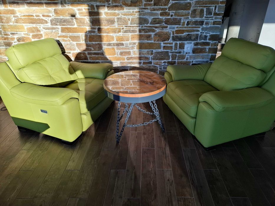 Маса за кафе от дъб