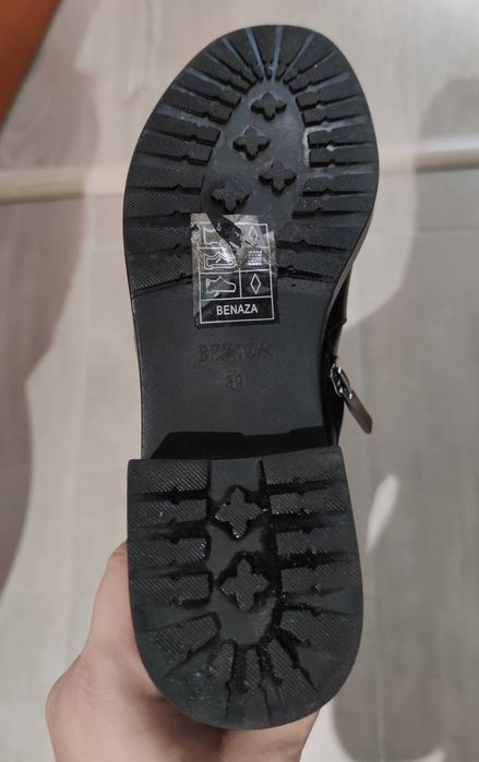 Cizme BENAZA, marime 39, NOU, Transport GRATUIT
