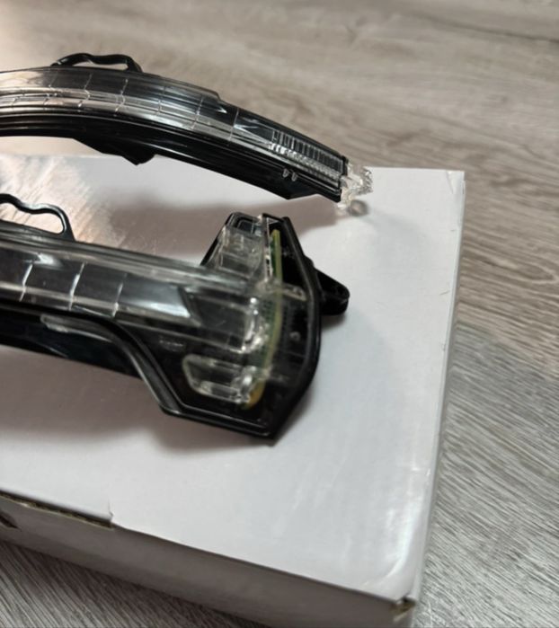 Semnalizari originale/ OEM Audi A4 b9 set