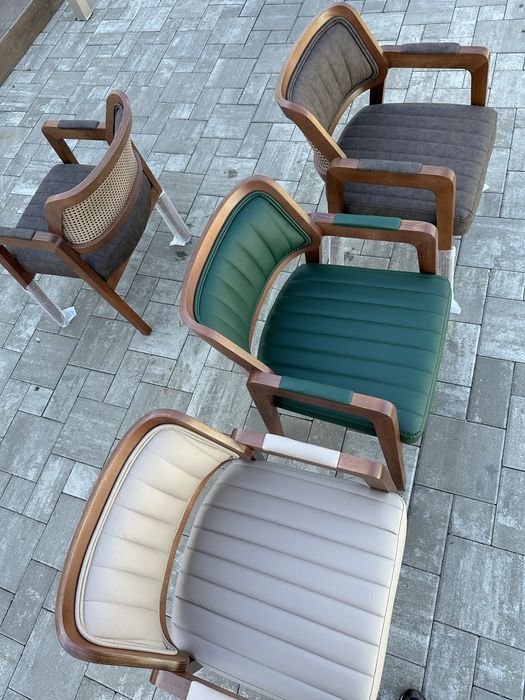 Scaune-Model nou- lemn natural Walnut