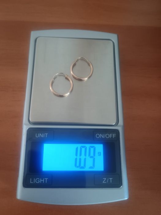 Cercei , aur de 14 k.