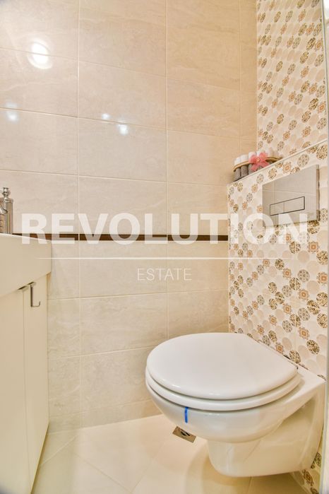 Дава се под наем Тристаен апартамент в София, Център - 70 кв.м за 800 € - Снимка #11