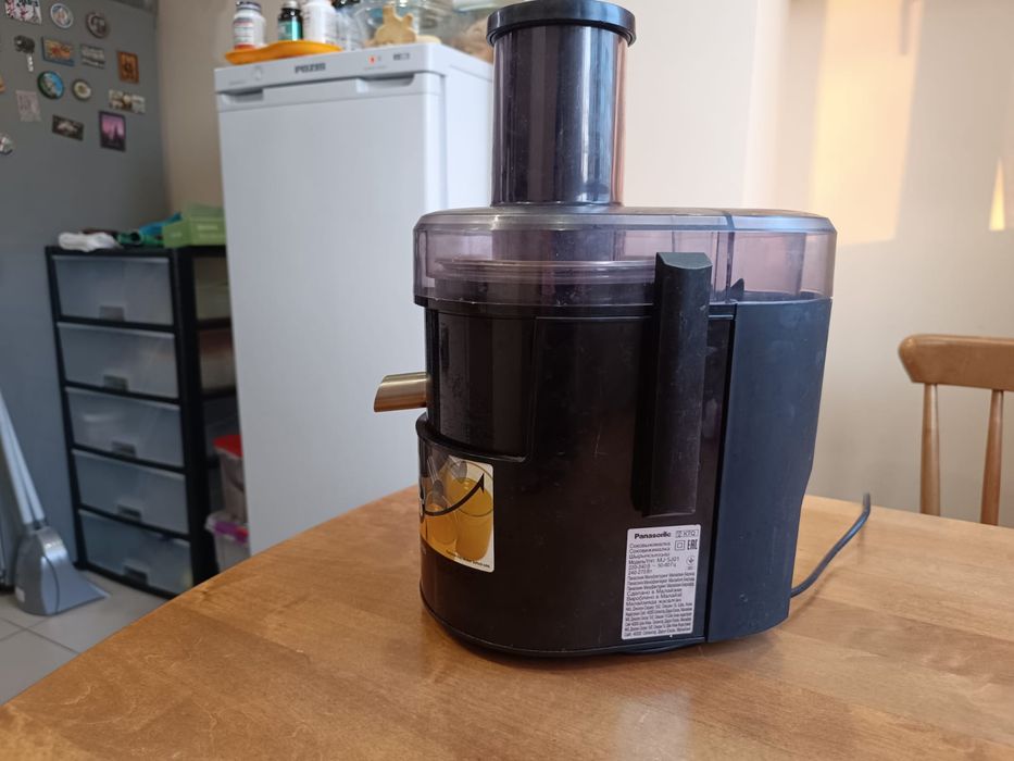 Соковыжималка Panasonic MJ-SJ01