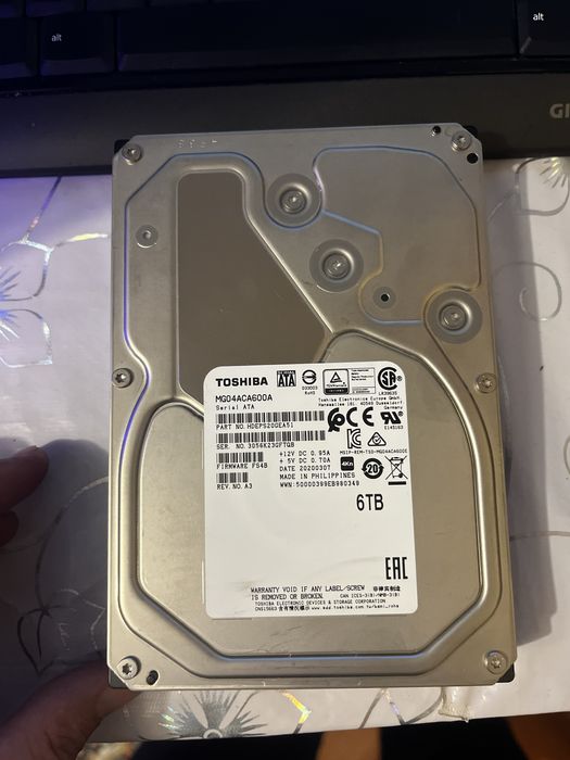 Жесткий диск Toshiba MG04ACA600A 6Tb
