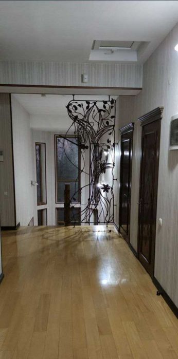 Продаётся Евродом на Кадышева, 4,5-соток (N 10172)