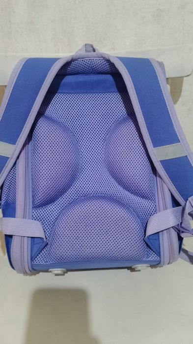 Рюкзак школьный.