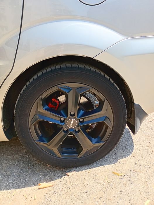 Летни гуми с джанти 17 5х114.3