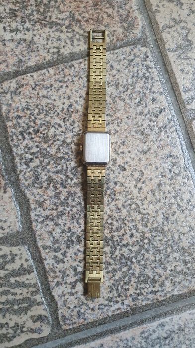 Дамски механичен часовник Тисот Tissot