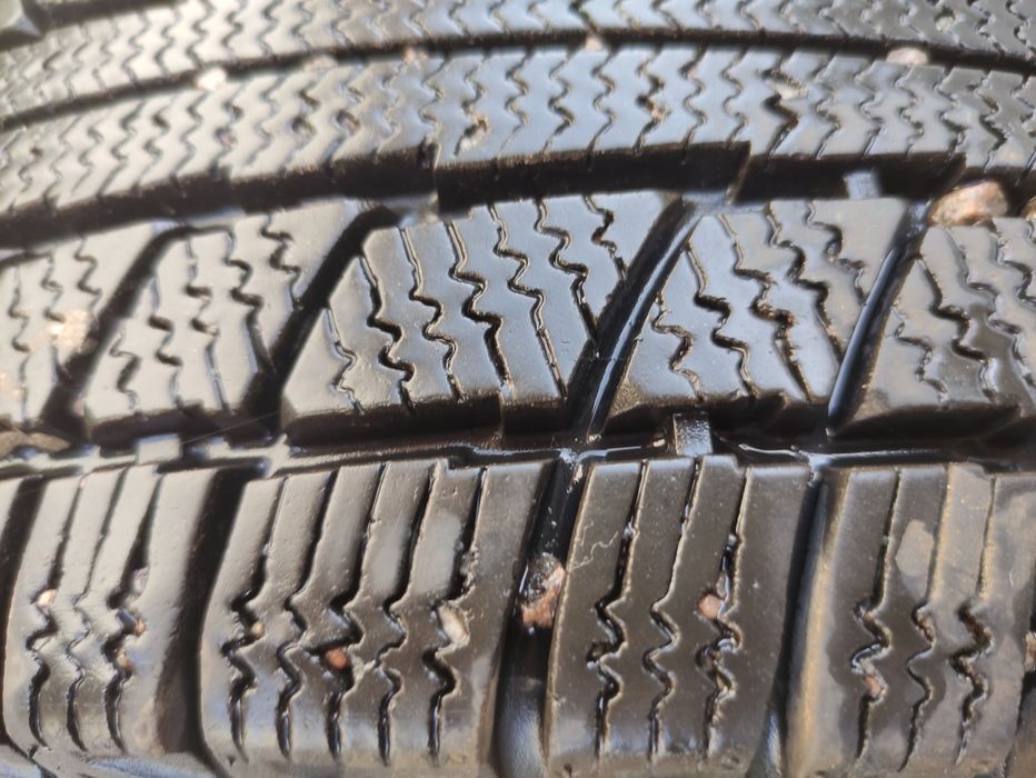 175/65/14 TRIANGLE зимние 2 шт