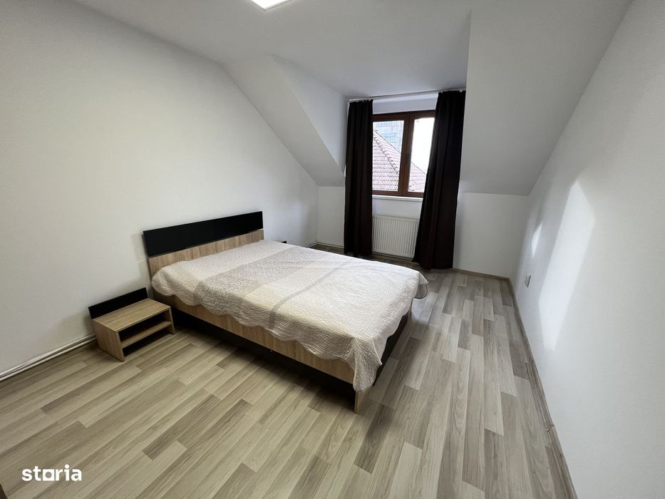 Apartament 4 camere spatios,recent renovat, zona Turnisor