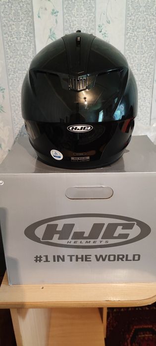 Продам мотошлем HJC C70N