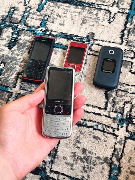 Nokia telefon sotiladi Retro madella