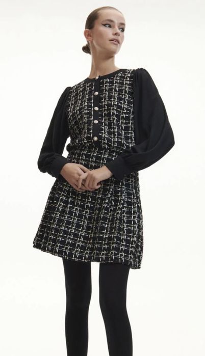 Рокля от туид - Reserved