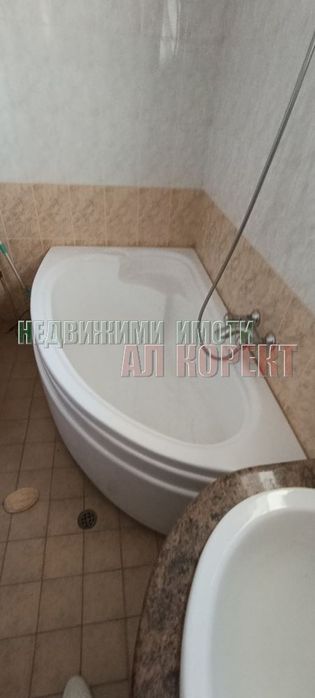 3-стаен в Варна-Колхозен пазар площ 77 цена 163000