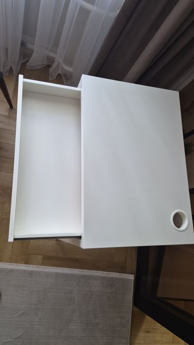 Продам стол IKEA