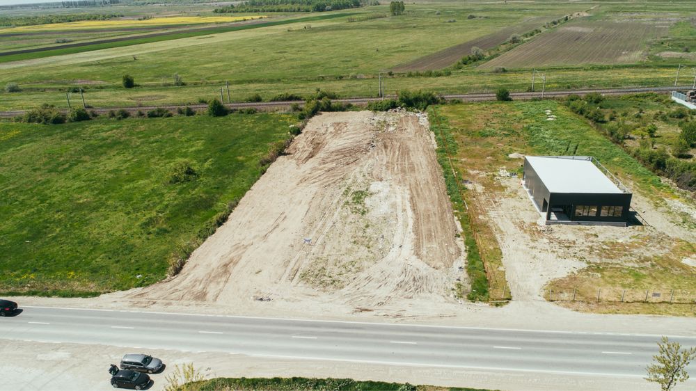Vand teren 5000 m² la iesirea din Tecuci spre Draganesti!
