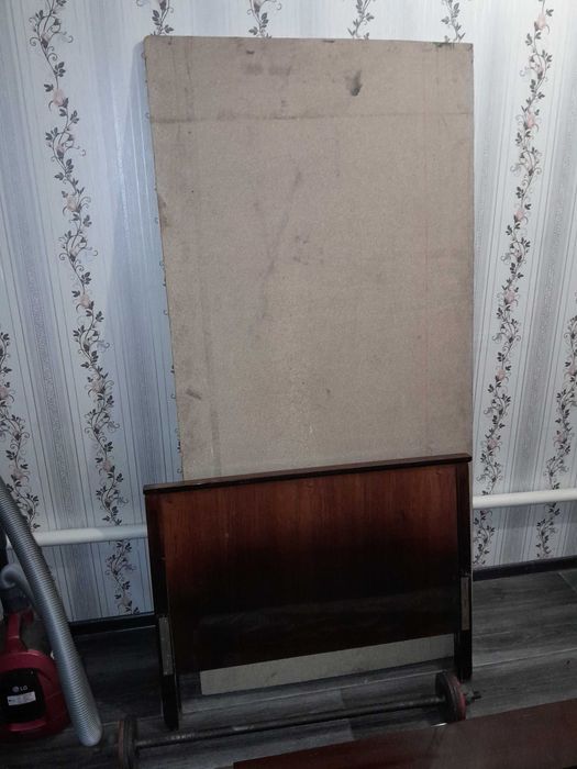 продам кровать бу